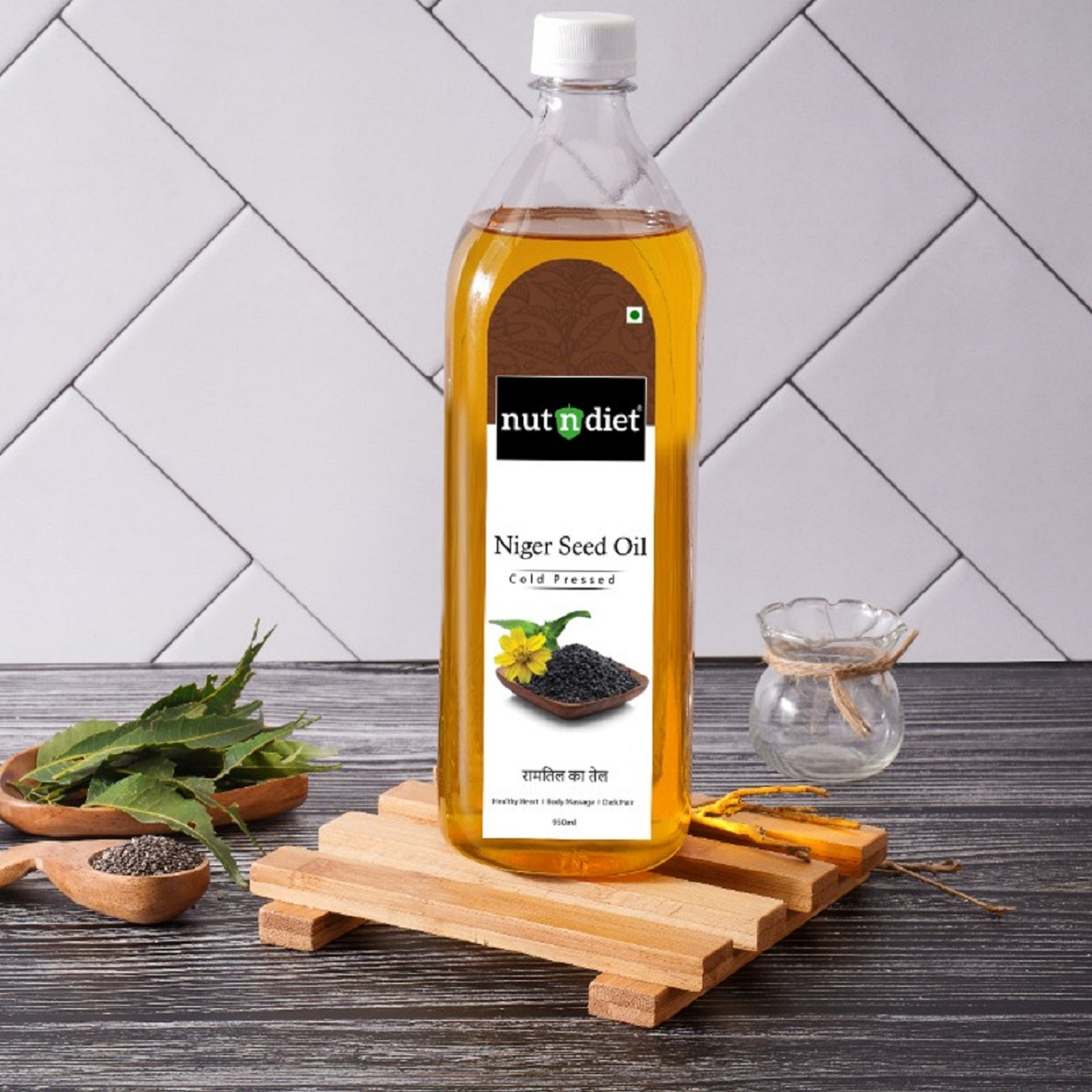 nutndiet Cold Pressed Niger Seed Oil, Heart Healthy Edible Ramtil ka Tel for Cooking, Body Massage and Hair Care, PET Bottle 950ml - nutndiet